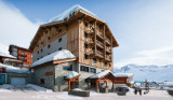 aiguille-percee-hotel-winter-ski-in-ski-out-oxygene-ski-collection