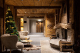 hotel-chabichou-hiver-ski-in-ski-out-oxygene-ski-collection