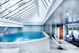 Hotel-montblanc-spa-purealtitude-piscine-megeve-blanc-neige-station