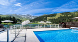 swimming-pool-lake-hotel-close-to-the-slope-courchevel-oxygene-ski-collection