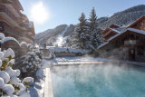 piscine-hotel-eterlou-meribel-proche-des-pistes-oxygene-ski-collection