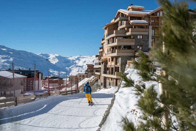 chalets-cocoon-appartement-luxe-skis-aux-pieds-bord-de-piste-val-thorens-OSC