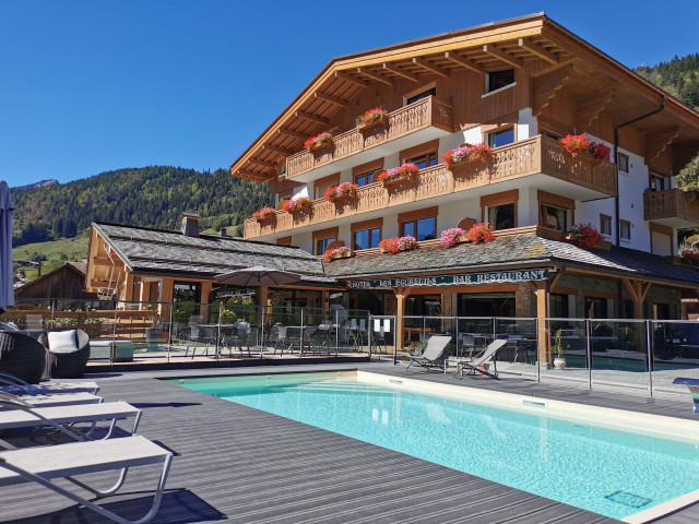 hotel-les-ecureuils-le-grand-bornand-close-to-the-slope-oxygene-ski-collection