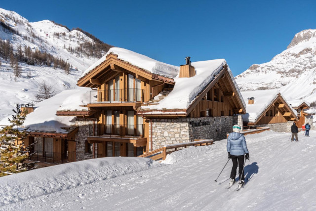 vail-lodge-val-disere-résidence de standing skis aux pieds oxygene ski collection