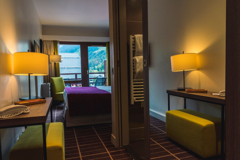 hotel-le-savoy-chambre-balcon-meribel-station-ski-montagne