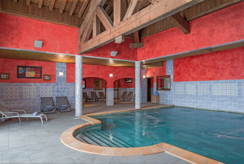 les-suites-du-montana-piscine-003-20194