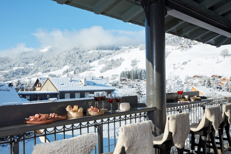 Megève-soleil-d-or-roof-top-bar-terrasse-Soleil d'Or-vacances-station-ski