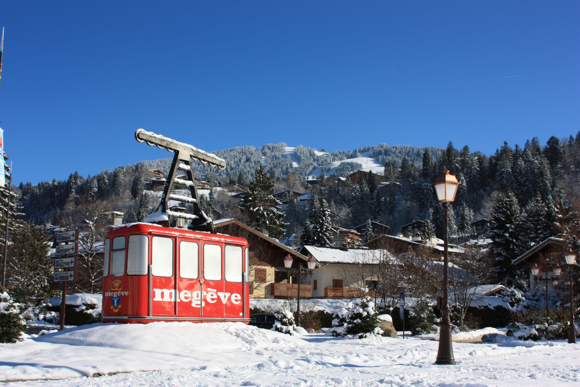 Station Megeve-station-de-ski-village-montange-alpes-oxygene-ski-collection  