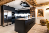 silverstone penthouse-4-bedrooms 8 people ski-in ski-out-val-d-isere-OSC