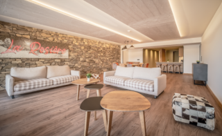 ap for 12 people in la rosiere ski in ski out residence with pool OSC