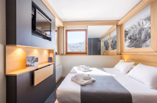hotel-mmv-tignes-brevieres-room-5people-OSC-01