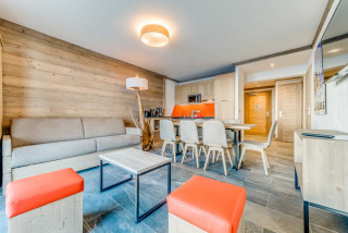 location-apartment-eight-people-tignes-ski-in-ski-out-oxygene-ski-collection