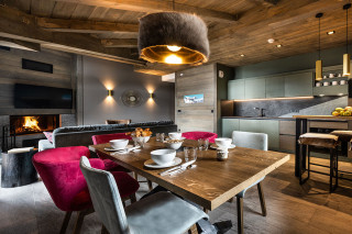 rental-apartment-val-isere-village-montana-chalet-izia-2-bedrooms-4-people-fireplace-OSC