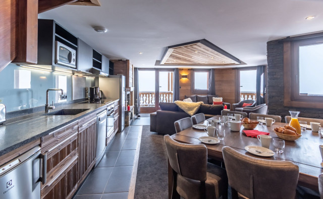 chalet-altitude-val thorens 10 people apartment to rent close to the ski slopes OSC