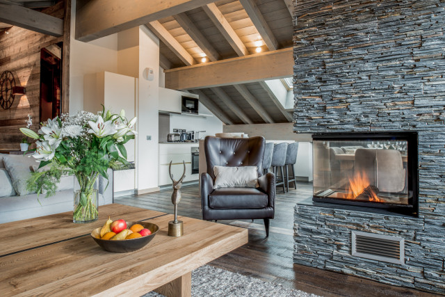 mammoth-lodge-in courchevel moriond 9 people apartment OSC