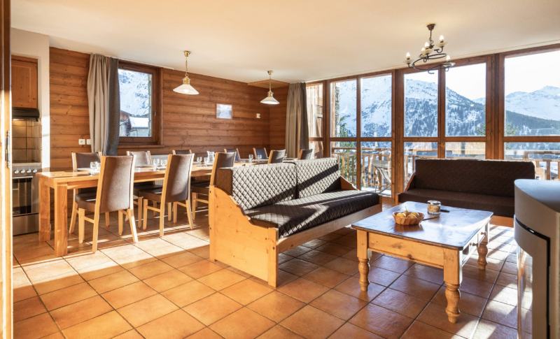 12 to 14 people apartment to rent in la rosiere OSC