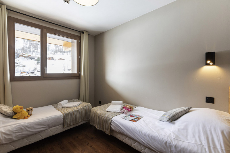 rent-apartment-3rooms-6people-confort-plus-mmv-altaviva-tignes-OSC-04