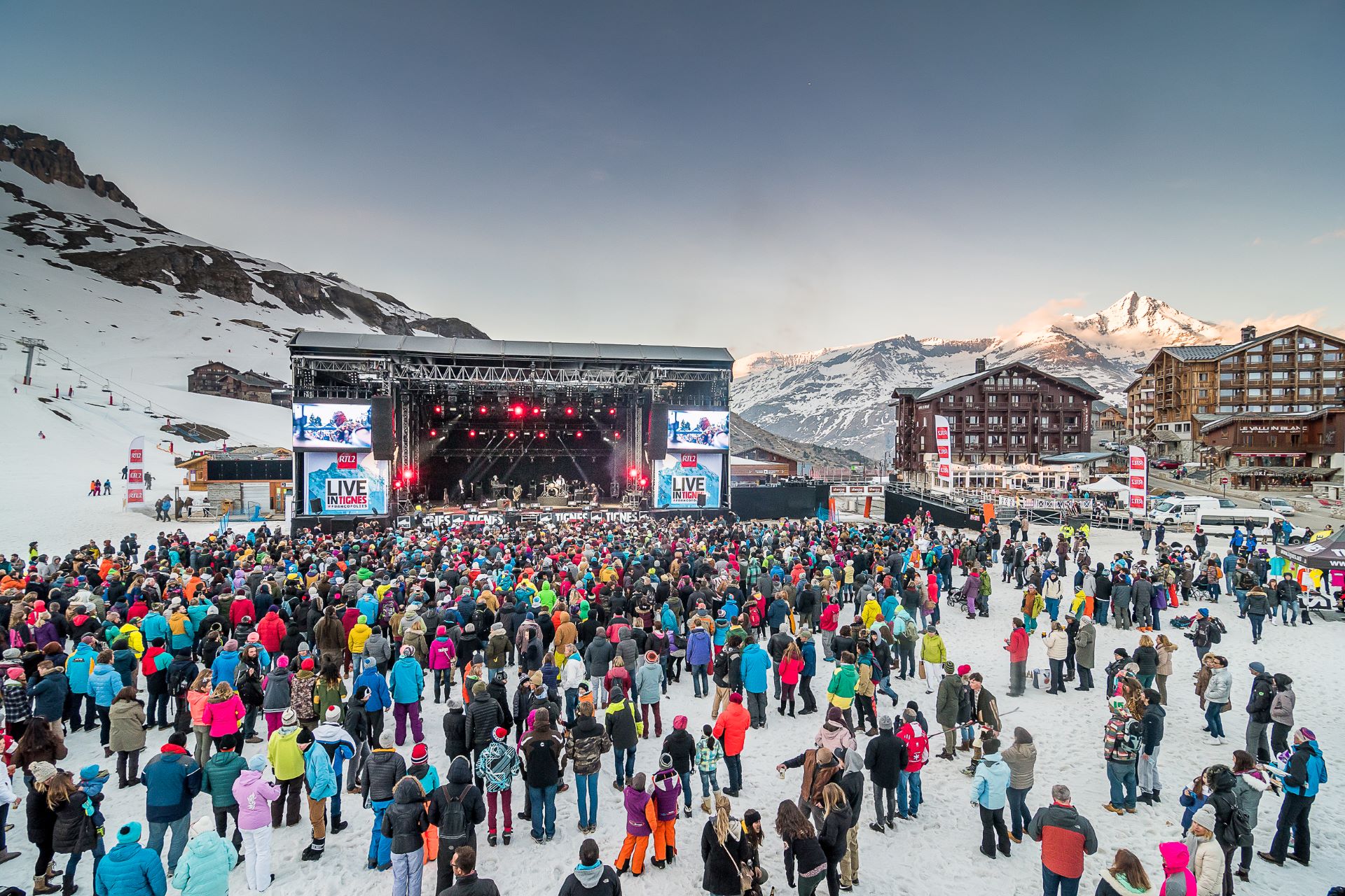 Tignes-live-station-hiver-concert-oxygene-ski-collection
